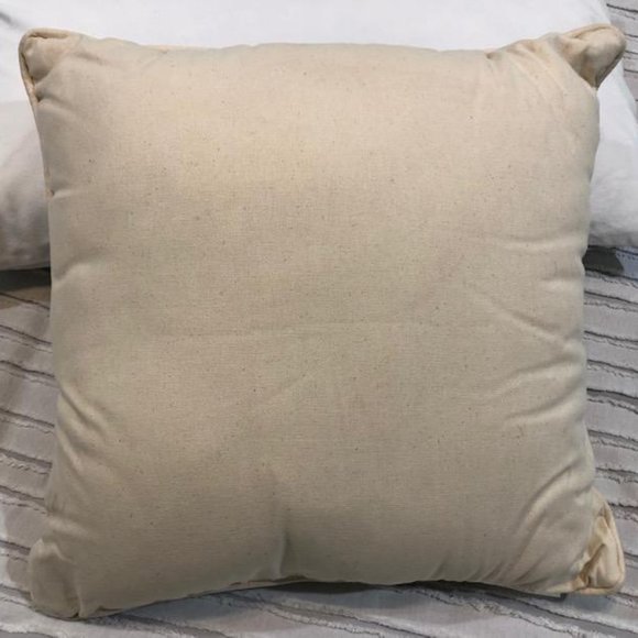 🔴 NWT NEW Vintage - This is a Winter Church Scene Couch Pillow - D Morgan Design - Picture 4 of 5